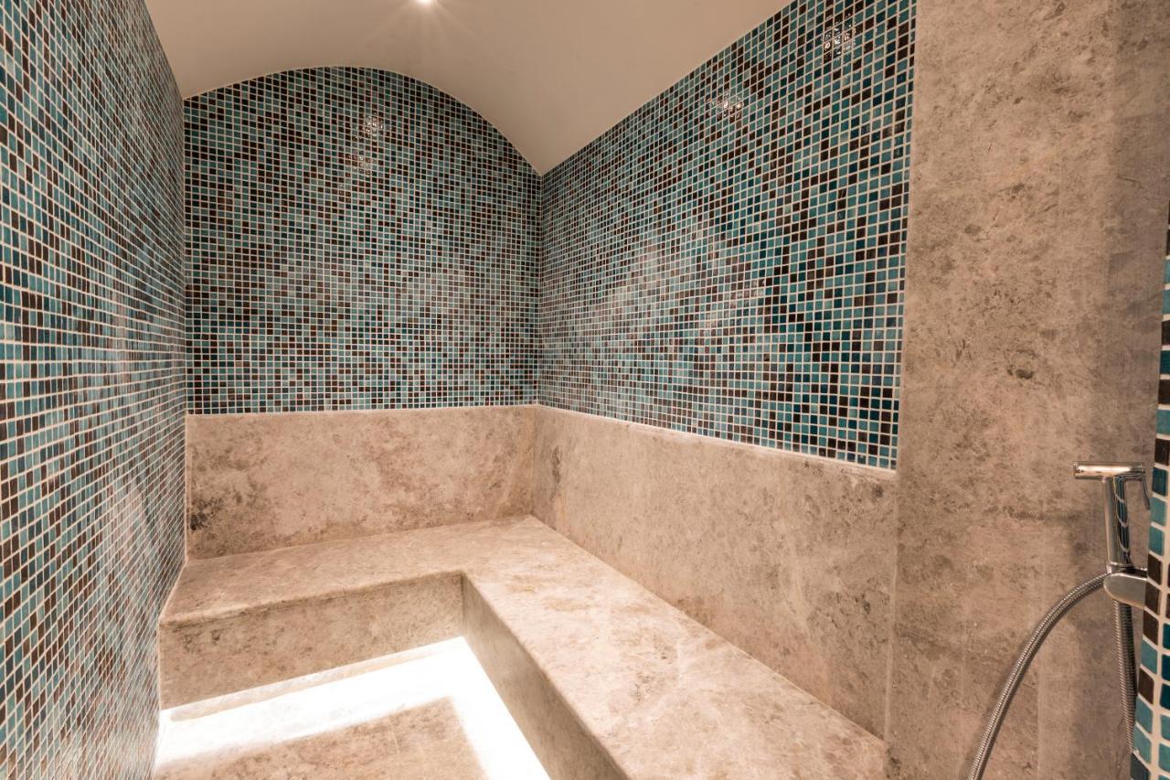 Radisson Hotel Istanbul Harbiye Bagian luar foto