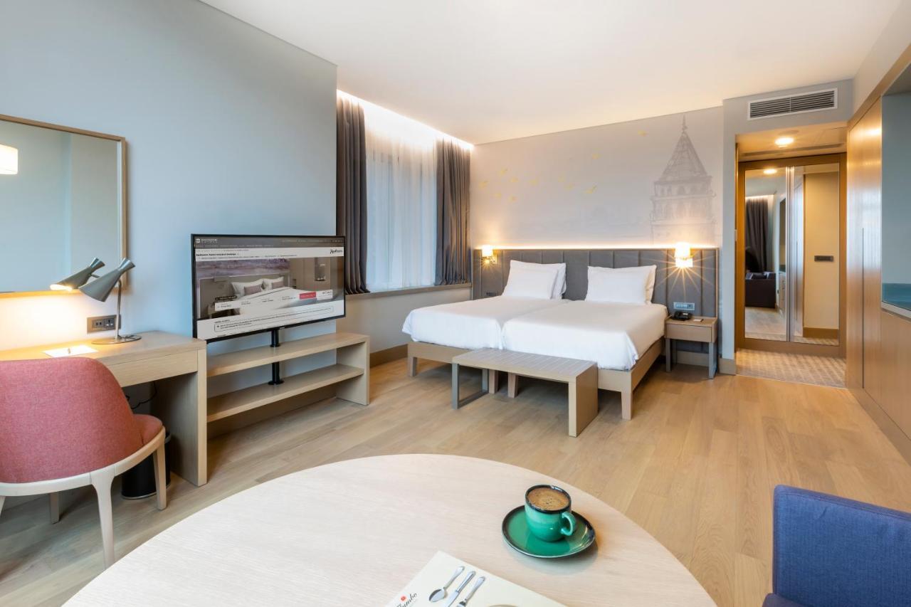 Radisson Hotel Istanbul Harbiye Bagian luar foto