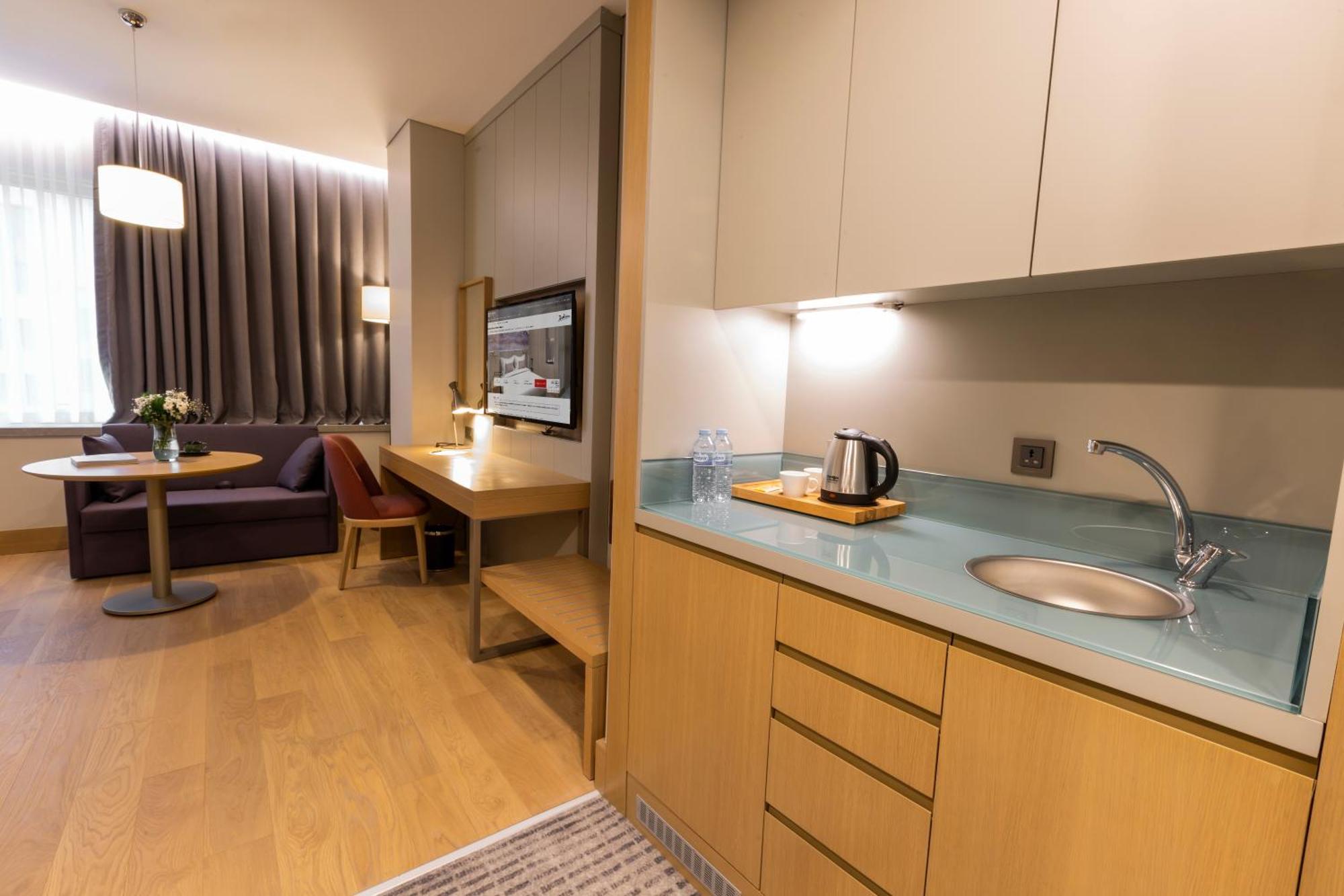 Radisson Hotel Istanbul Harbiye Ruang foto