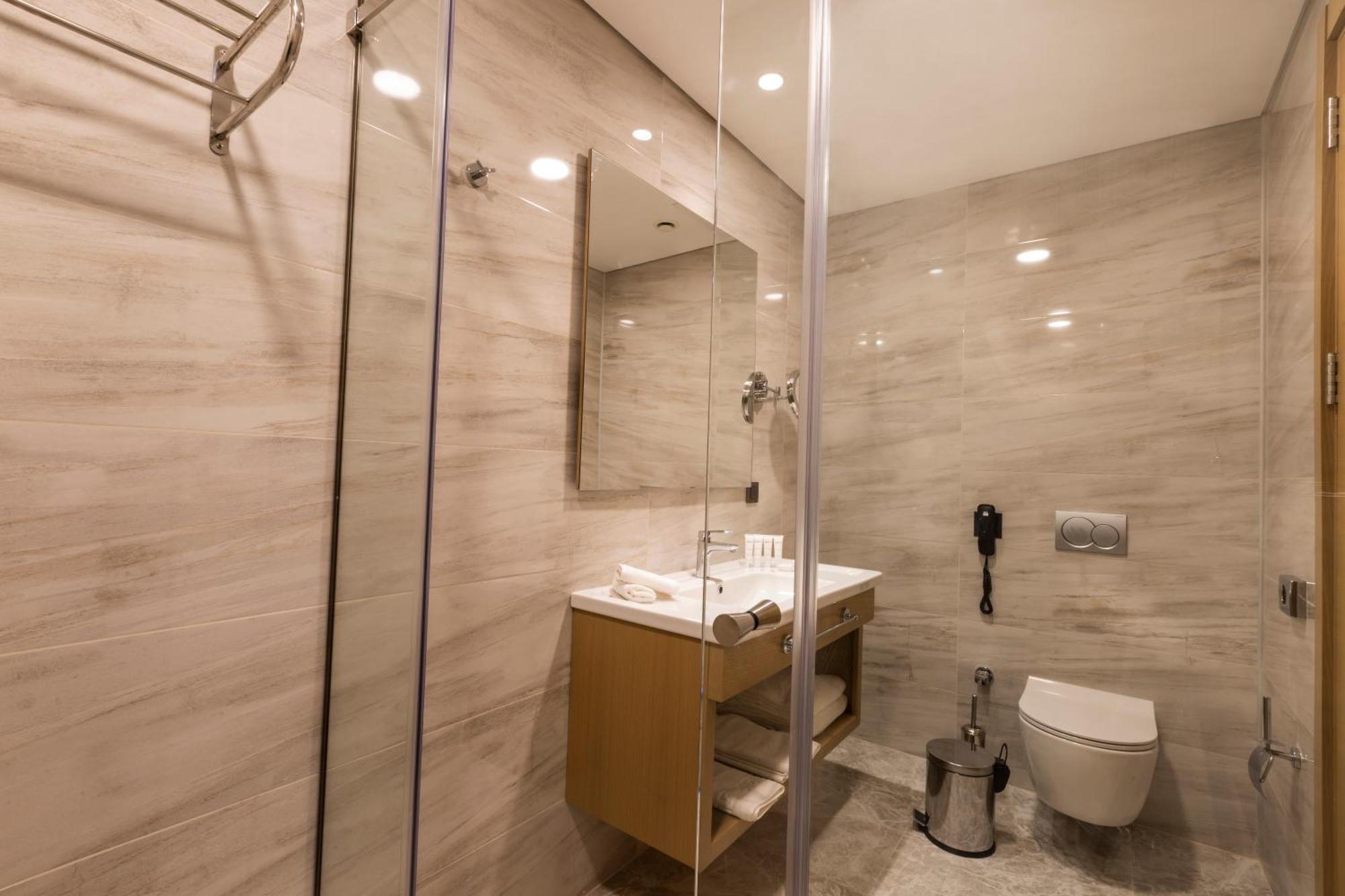 Radisson Hotel Istanbul Harbiye Ruang foto